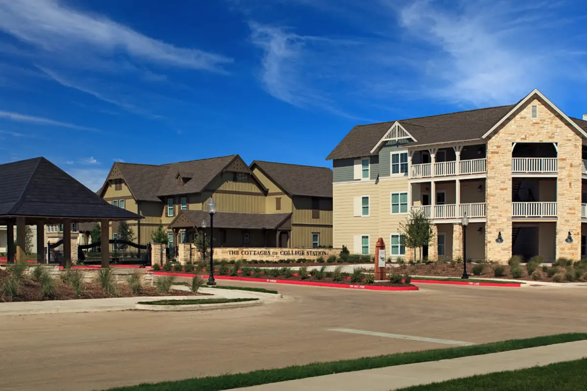 the cottages of college station front entrance