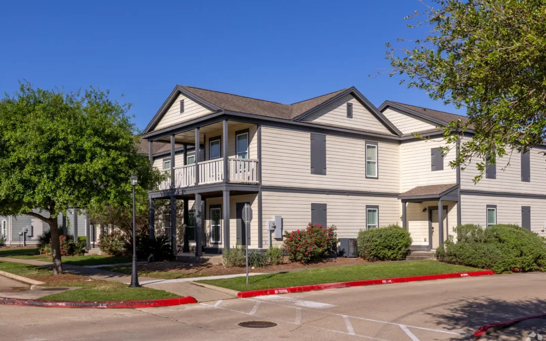 Still Searching? Off Campus Apartments TAMU in May