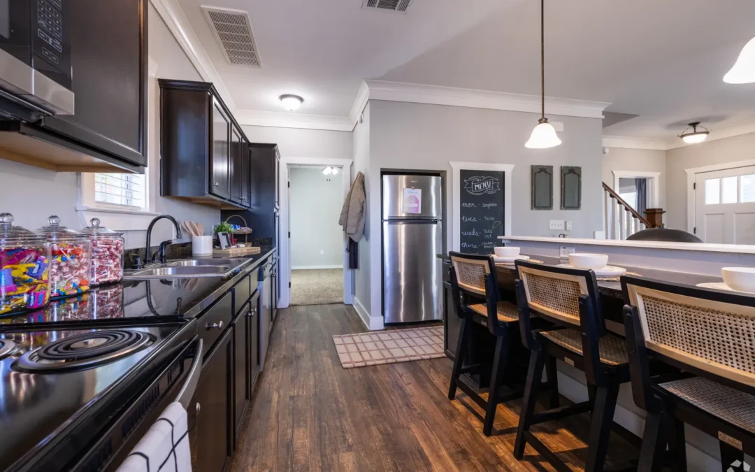 Apartment or Cottage-Style Living? What to Consider When Choosing TAMU Housing